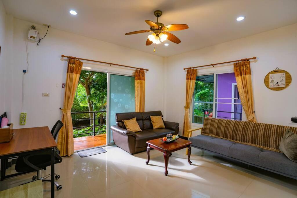 Little Yellow House- Aonang Ao Nang Exterior photo