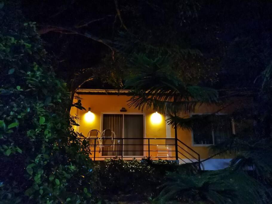 Little Yellow House- Aonang Ao Nang Exterior photo