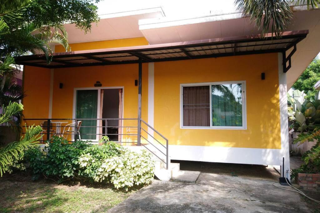 Little Yellow House- Aonang Ao Nang Exterior photo