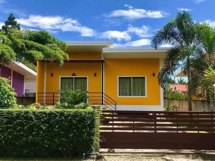 Little Yellow House- Aonang Ao Nang Exterior photo